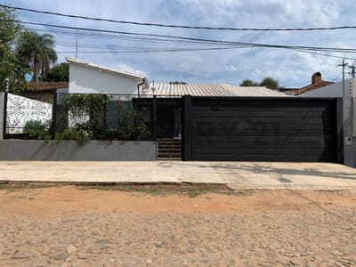 VENDO CASA EN UNA SOLA PLANTA ZONA SIL - ASUNCIÓN
