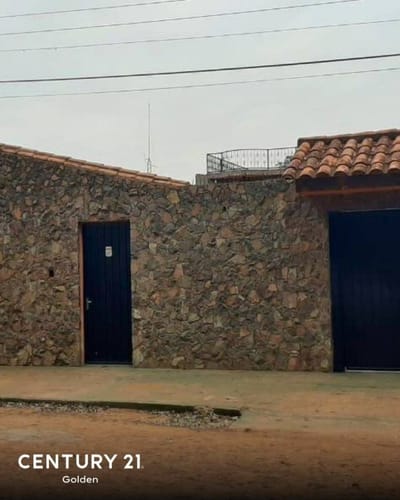 EN VENTA CASA EN SAN LORENZO 