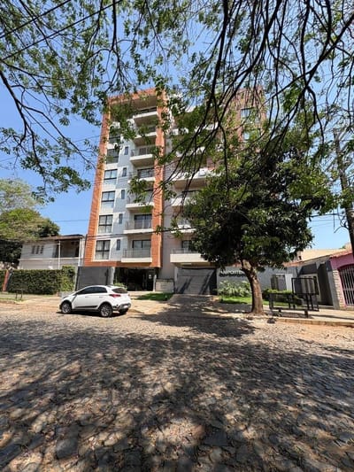 Departamento en venta – Barrio Los Laureles