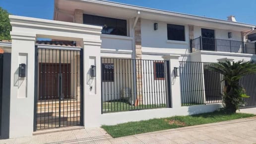 Alquilo casa en Mburicao 