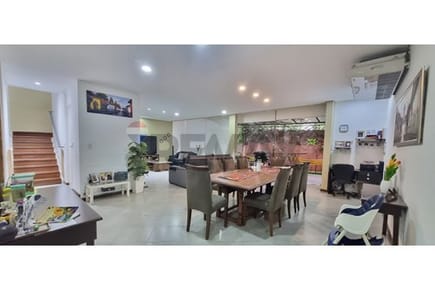 Casa - Venta - Fernando De La Mora, Central, Paraguay