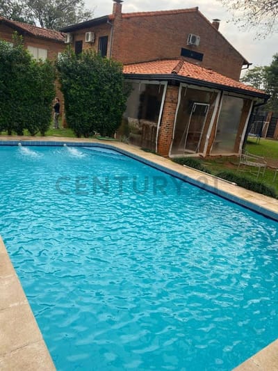 VENDO CASA EN FERNANDO DE LA MORA, ZONA NORTE , EXCELENTE UBICACION