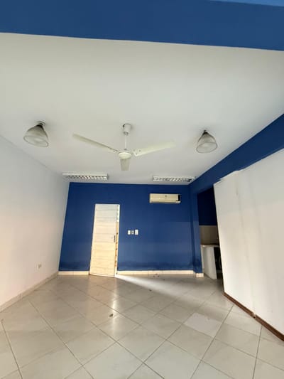 ALQUILO SALON COMERCIAL