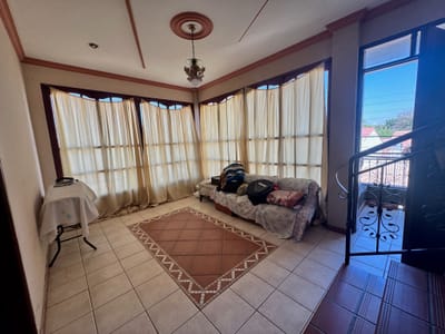 CASA EN VENTA ZONA NORTE 7mo Anillo