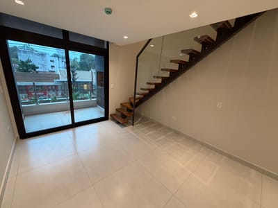 Departamento dúplex de 2 dormitorios en venta – Civis Mariscal