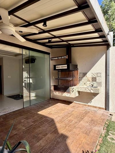 ALQUILO amplio duplex en  Jardin de Oro
