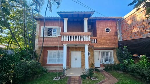 Vendo hermosa Casa en Moisés Bertoni , San Cristobal