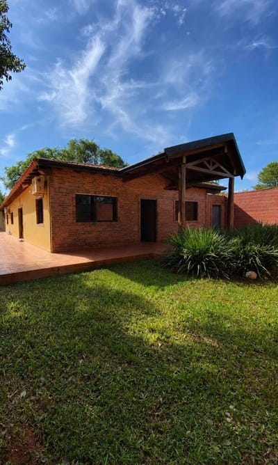 Vendo hermosa casa quinta en San Lorenzo
