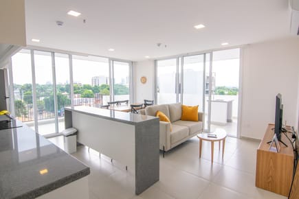 AMPLIO DEPARTAMENTO 2 HAB./ 116M2 / AMOBLADO 