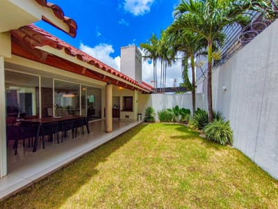 CASA DE UNA PLATA, CONDOMINIO LAS PALMAS II