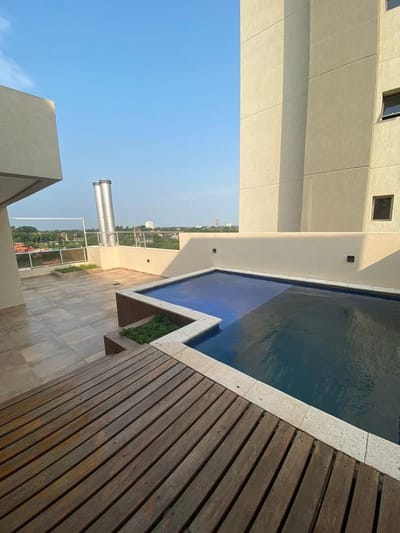 Avd. Molas López En Venta Amplio Penthouse De 400m2 