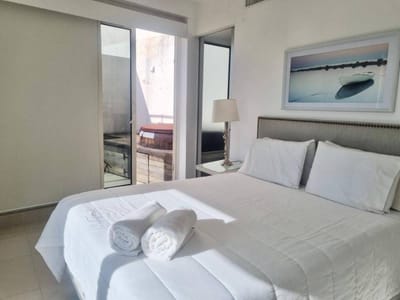 Alquilo pent house en el edificio the tower 