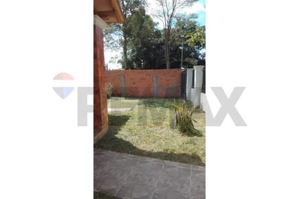 VENDO CASA EN LIMPIO BARRIO SALADO