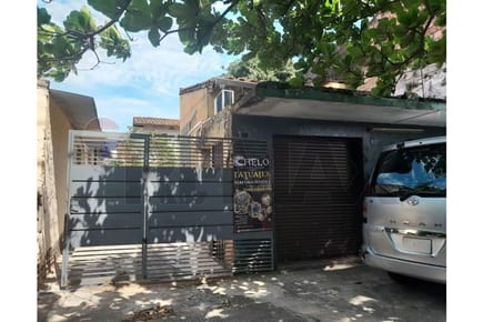 CASA A REFACCIONAR EN VENTA - LAMBARÉ
