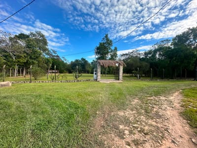 Quinta con 6 Suites y Arroyo Natural
