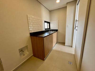 Excelente propiedad: AMPLIO DEPTO. DE 3 DORMITORIOS EN EL EDIFICIO CARMELITAS