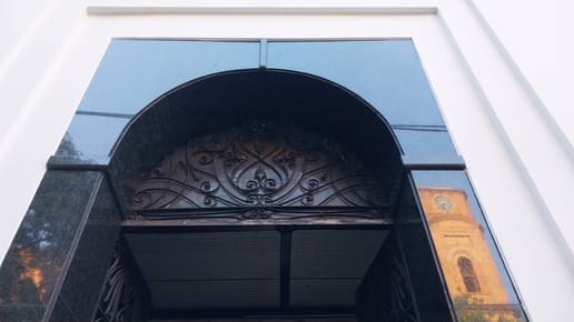 VENDO CASA COLONIAL EN EL CENTRO DE ASUNCION 