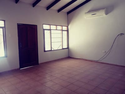 CASA EN ALQUILER 