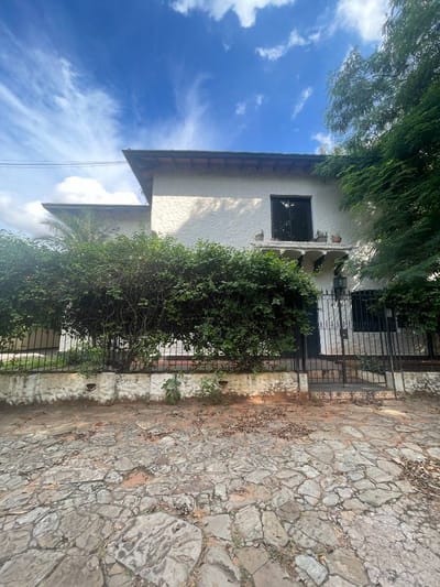 Vendo terreno en barrio mburicao para inversión 