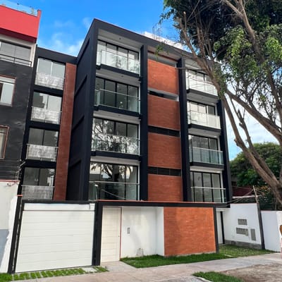 VENTA DE DEPARTAMENTOS DE ESTRENO EN SANTIAGO DE SURCO 