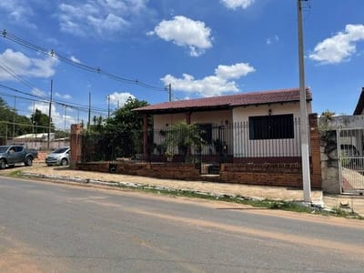 Casa en Venta - Barrio San Isidro, Lambaré