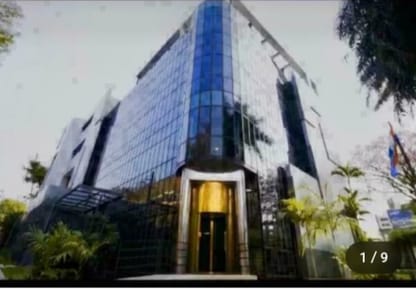 Alquilo edificio de Oficinas corporativa con 53 estacionamientos EJE FINANCIERO