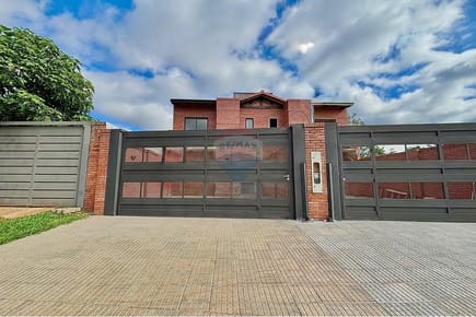 VENDO DUPLEX A ESTRENAR EN ISLA BOGADO LUQUE