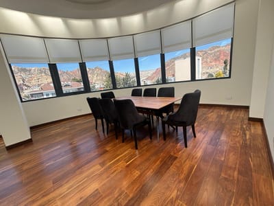 EN ALQUILER PENTHOUSE DE 3 DORMITORIOS EN CALACOTO