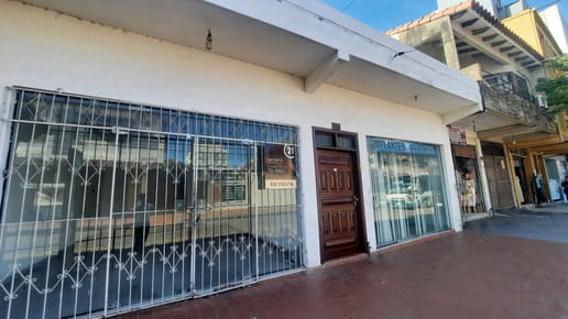 Casa En Venta Zona Centro - Calle Ballivián Y 1er Anillo