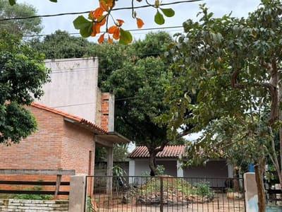 Terreno 508 m² c/ casa 2 plantas a completar, M. R. Alonso