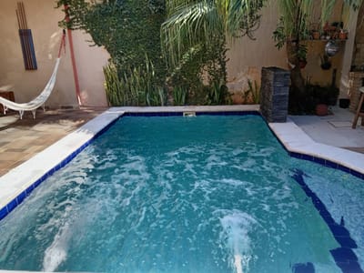 ALQUILO CASA 3 DORM EN VILLA CERRO CORÁ LAMBARE