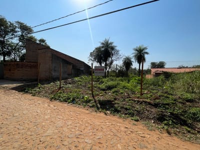 Vendo Terreno. Luque. Jardin De Oro. COD 000