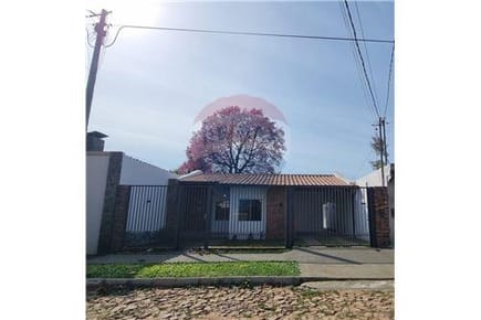 CASA EN LAMBARE - VENTA