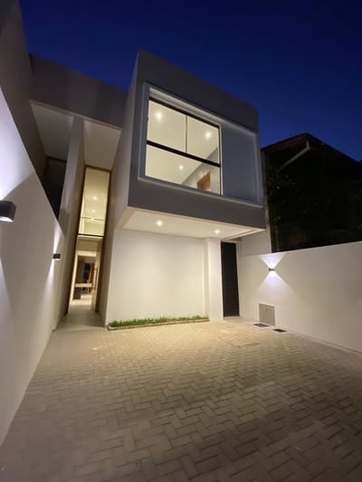 *Hermoso y moderno duplex de 3 dormitorios zona Goethe*  