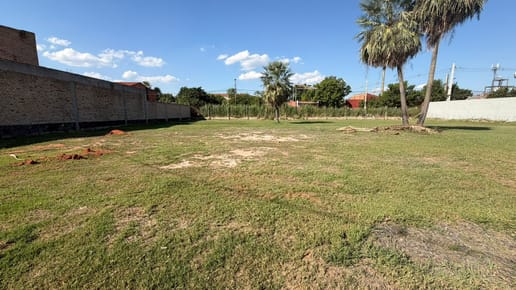 TERRENO EN BARRIO CERRADO PILAR - AL COSTADO DE SURUBI.I  DEL NORTE LIMPIO