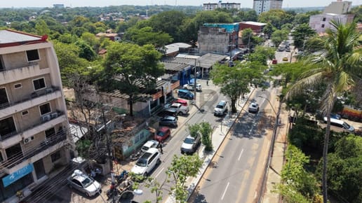 Terreno de 774 m2 en punto estratégico para inversión sobre Av. Cacique Lambare
