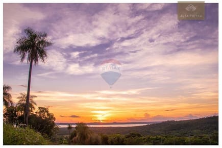 Terreno con vista al lago - Condominio Alta Pietra