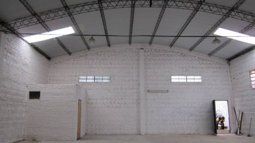 VENDO DEPOSITO EN SAN LORENZO ZONA