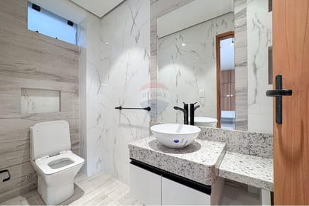 En venta casa  zona Shopping Mariscal