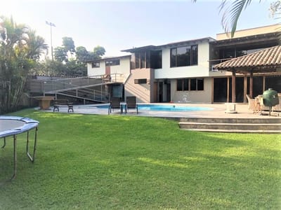 CASA COMO TERRENO en VENTA en SANTIAGO DE SURCO