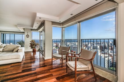 Apartamento En Venta Con Inquilinos: 4 Dormitorios, 4 Baños Y 2 Gge Dobles.