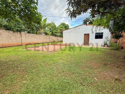 Casa con amplio patio en terreno de 360 m² – Ideal para ampliar o invertir