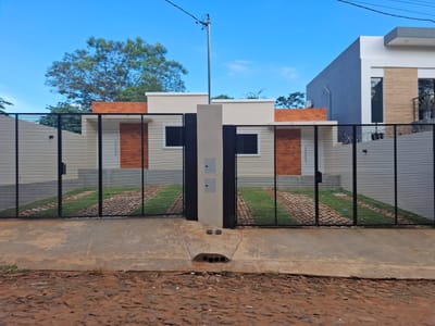 VENDO CASA DE 2 HABITACIONES (LUQUE)