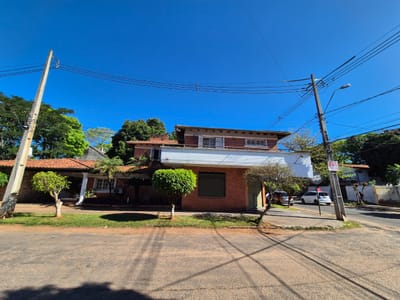 VENDO RESIDENCIA EN ESQUINA | FERNANDO DE LA MORA – ZONA SUR 