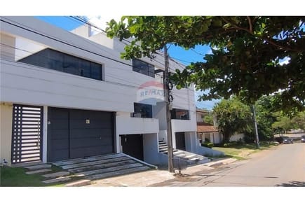 ALQUILO DUPLEX CON PISCINA EN LAS LOMAS CARMELITAS