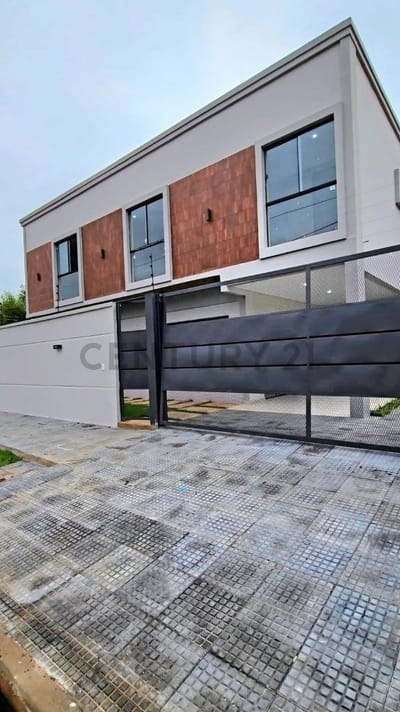Duplex a estrenar en Villa Adela - Luque