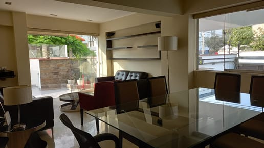 VENDO DEPARTAMENTO FLAT EN PRIMER PISO ELEVADO - SURCO 