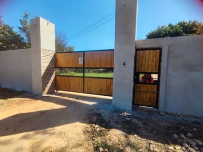 EN VENTA CASA QUINTA EN VILLETA - ZONA TACURUTY