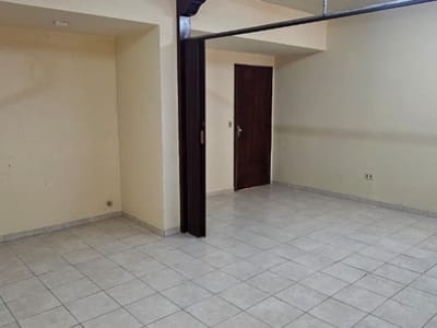 AMPLIO CONSULTORIO MÉDICO EN ALQUILER EN EDIFICIO COOMECIPAR