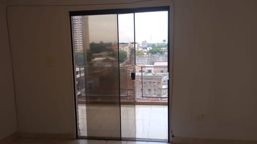 ALQUILO DEPTO AMPLIO EN PLENO CENTRO